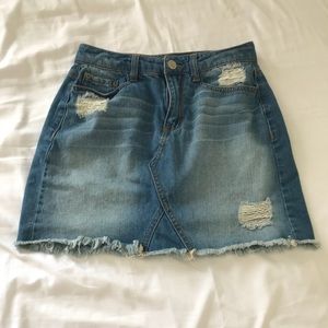 denim skirt